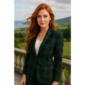 Vintage Pendleton Wool Blazer Green Navy Plaid Holiday Festive Scandi Parisian